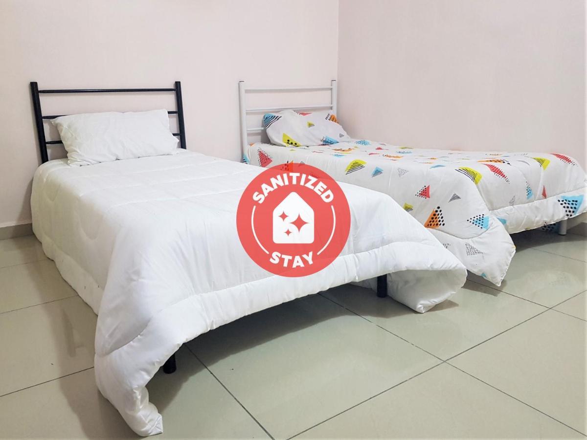 Oyo Home 90250 Sutera Wangi 3Bhk Apartment Ayer Keroh Exterior photo